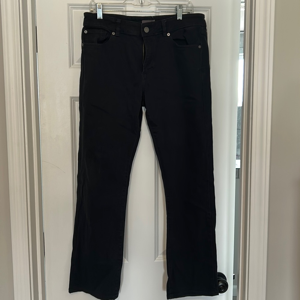 Men’s black jeans size 32/30.